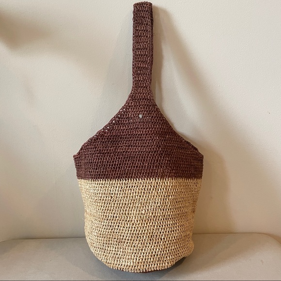 Helen Kaminski Handbags - Helen Kaminski raffia bucket bag satchel summer tote two toned large
